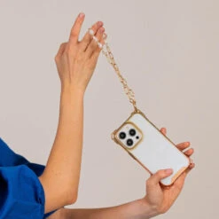 APPLE Coque Renforcée Dégradée Compatible Cordon Pour IPhone SE 13 APPLE Coque Renforcée Dégradée Compatible Cordon Pour IPhone SE -La Casa De Las Carcasaa coque renforcee degradee compatible cordon pour iphone se 3